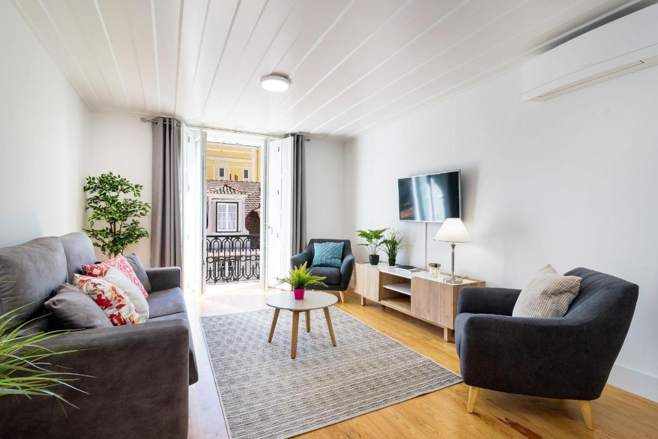 Amazing 1Bdr Apartment In Chiado By Lovelystay Lisboa Екстериор снимка