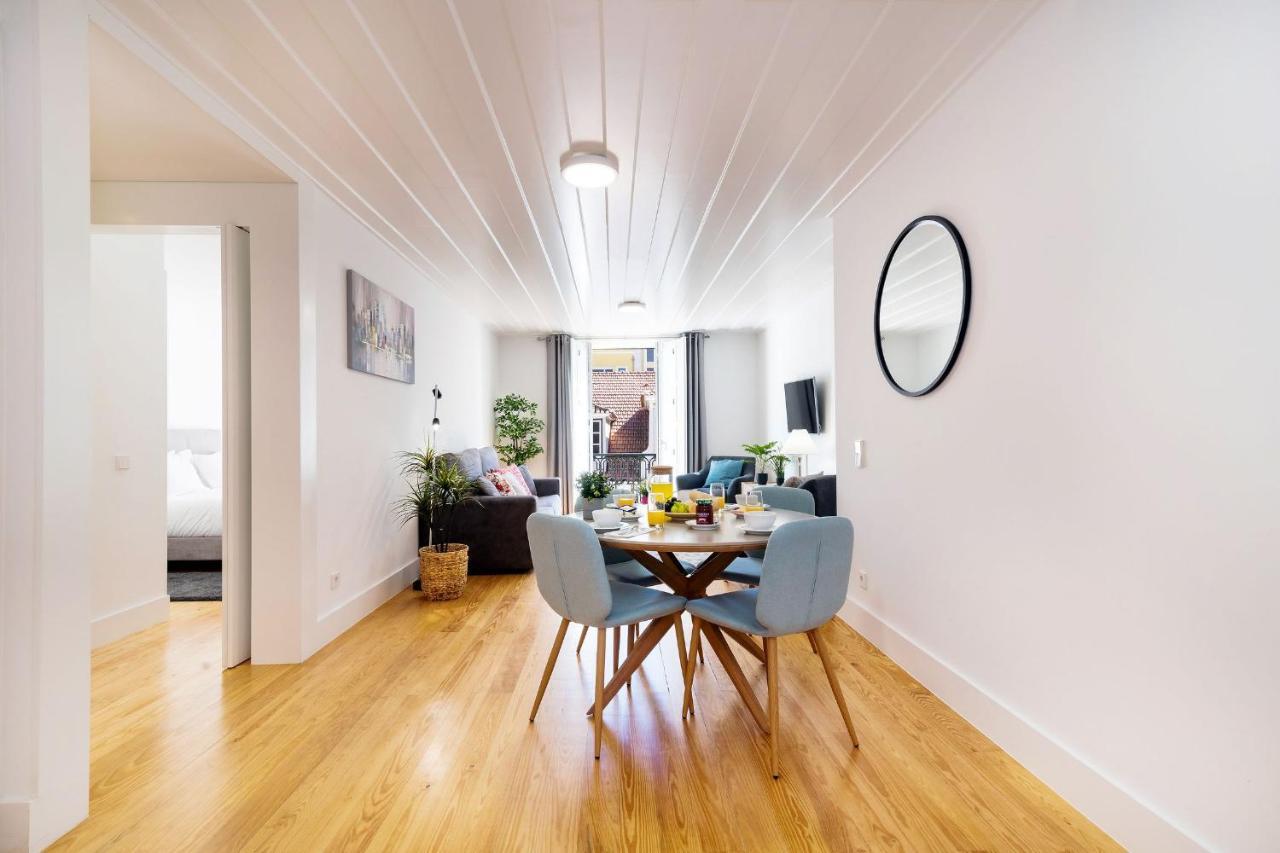 Amazing 1Bdr Apartment In Chiado By Lovelystay Lisboa Екстериор снимка